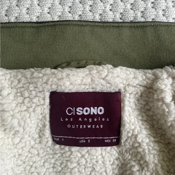 Ci Sono LA Outerwear jacket by Cavalini Green - Picture 5 of 8